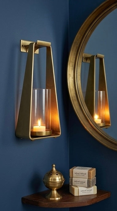 Aurelia Lantern